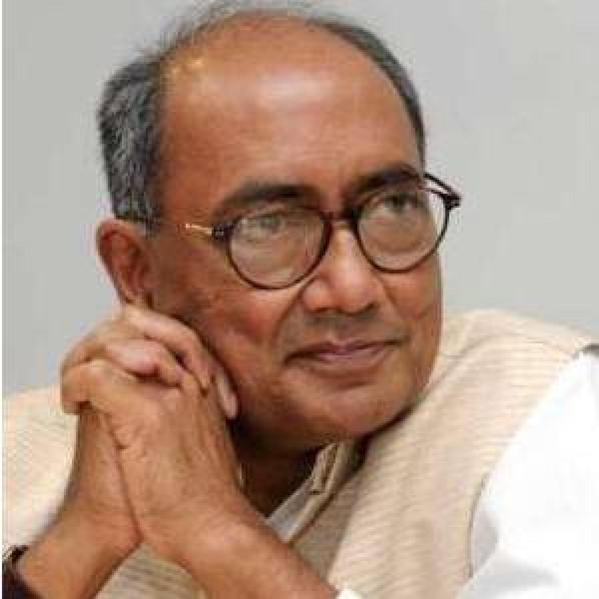 Digvijay Singh reaches Hyderabad; discussions begin on Warangal LS candidate